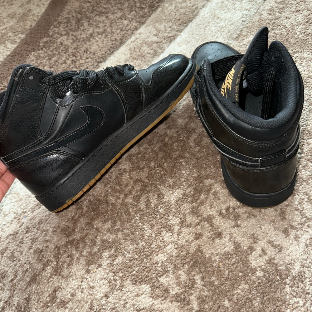 OG Retro 1s Gum Bottom !